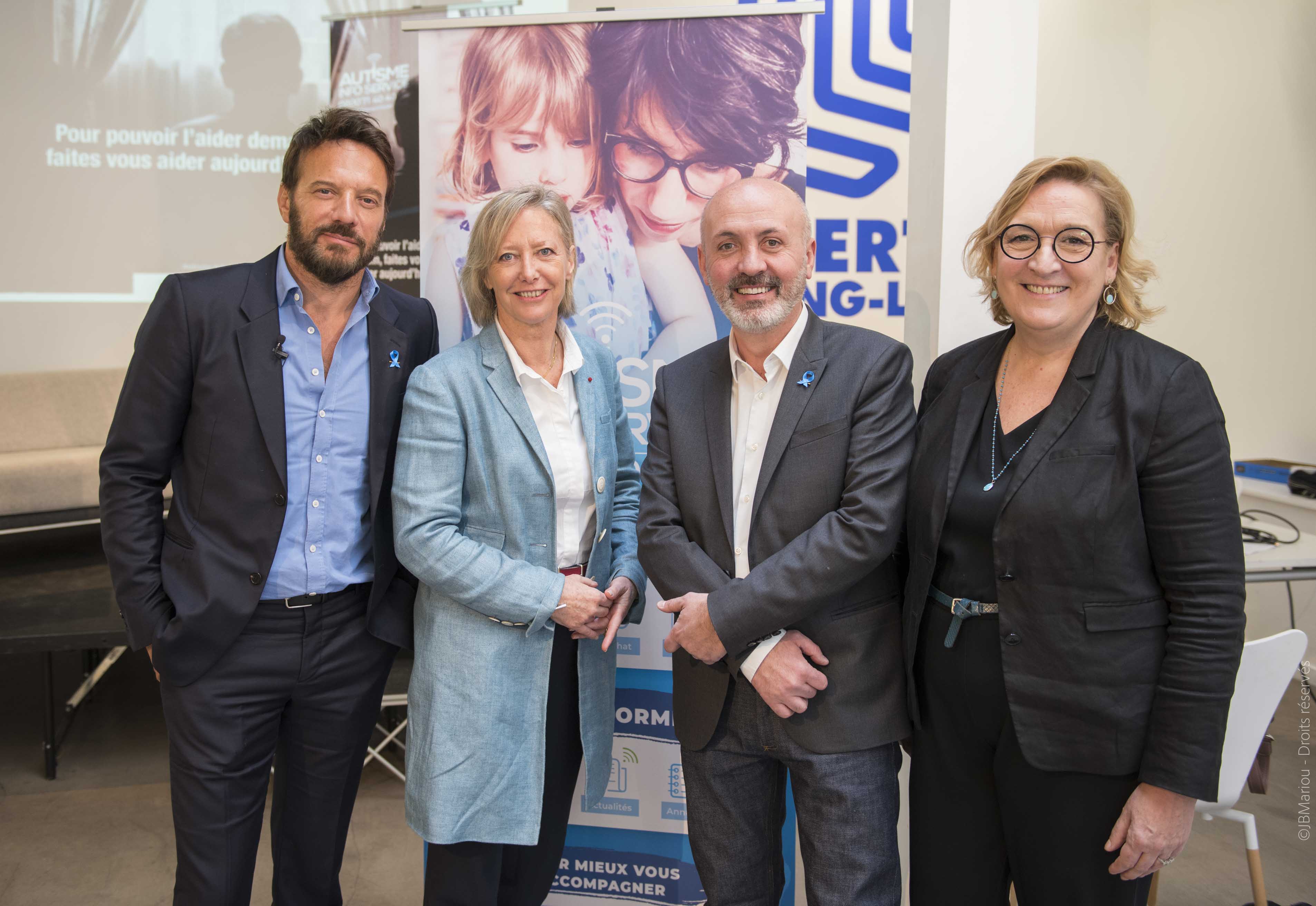 Conférence de presse de lancement d'Autisme Info Service avec de gauche à droite, Samuel Le Bihan, Sophie Cluzel, Florent Chapel et Claire Compagnon