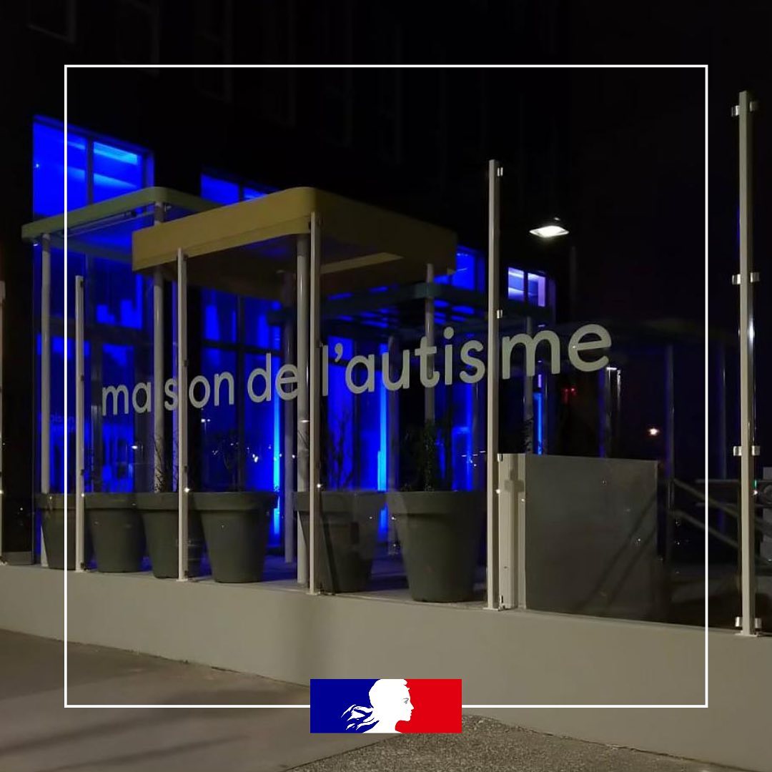 Photo de la façade de la Maison de l'Autisme